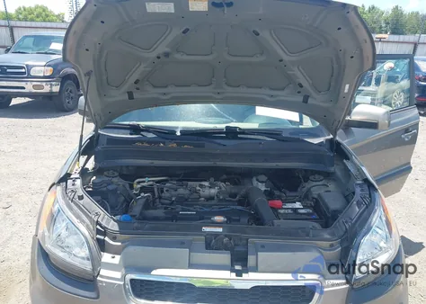 2011 Kia Soul ! from USA, damaged, VIN KNDJT2A2XB7238682